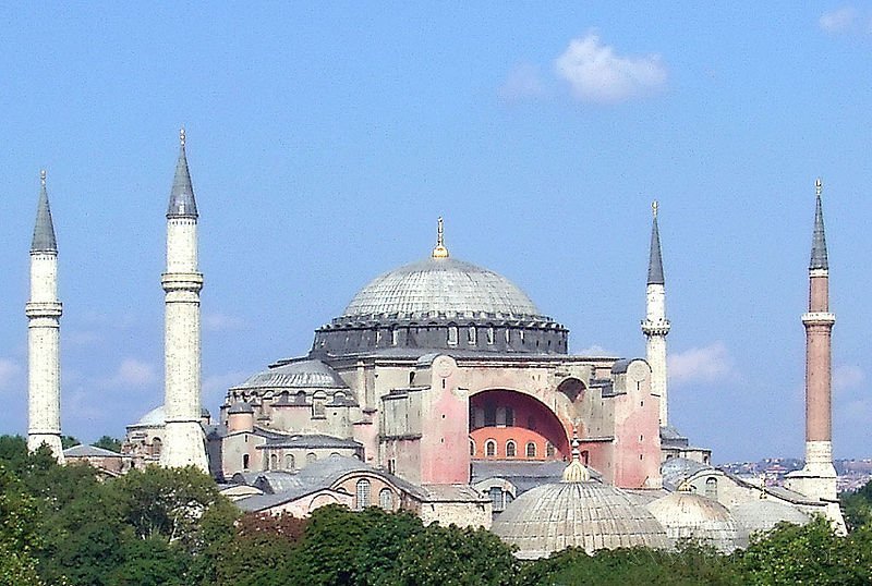 Турки, например при захвате Константинополя в 1453г из Софийского собора сделали... мечеть.