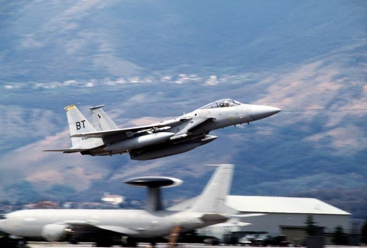 Афганистан и Судан, 1998 год. Односторонний военный удар США.