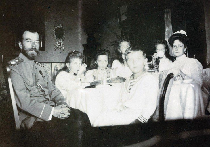 Царская семья (1)