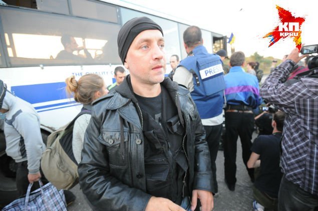 Писатель Захар Прилепин также присутствовал при обмене пленными