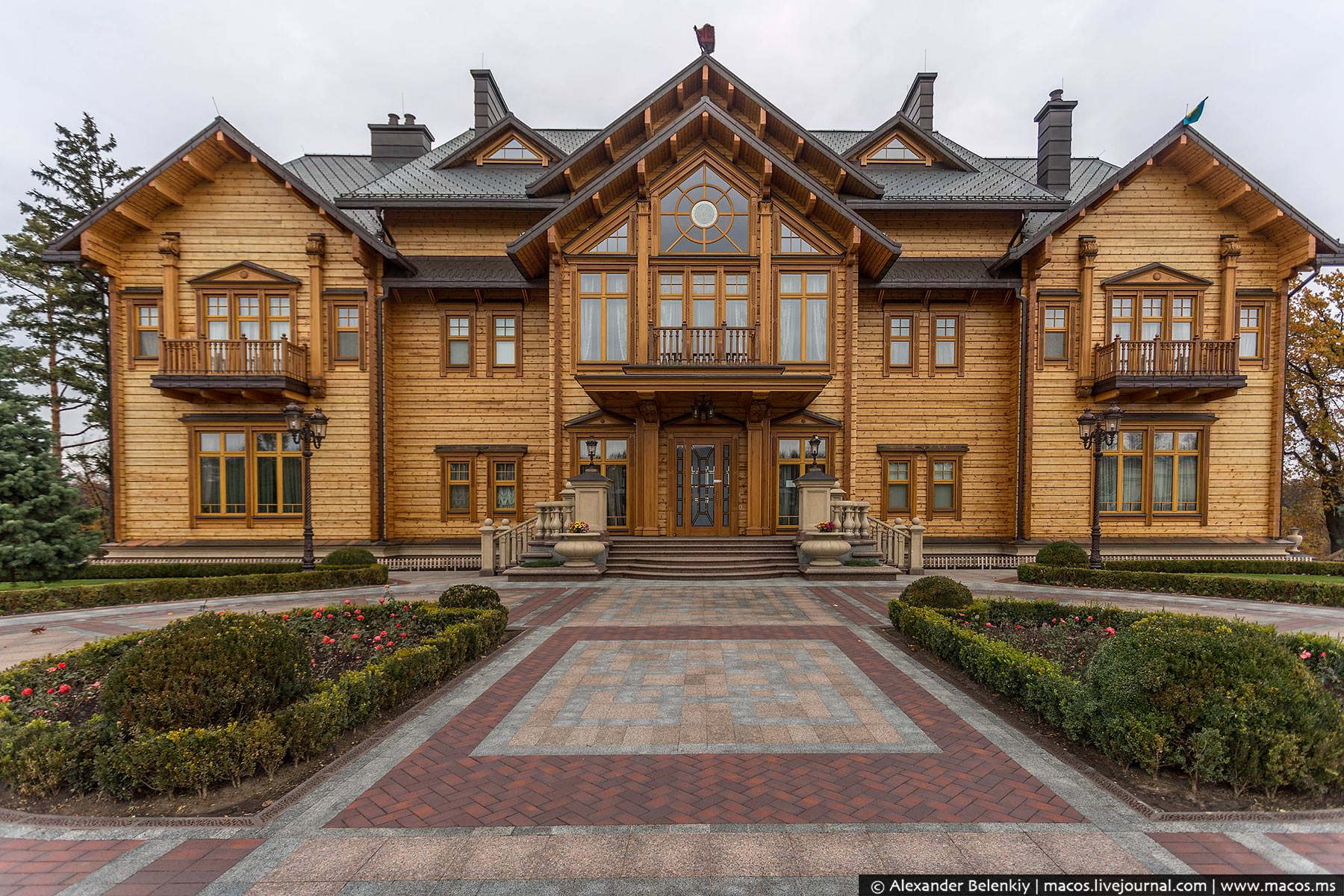 http://www.pravda-tv.ru/wp-content/uploads/2014/11/LR2014.10-UA-Residence-9.jpg