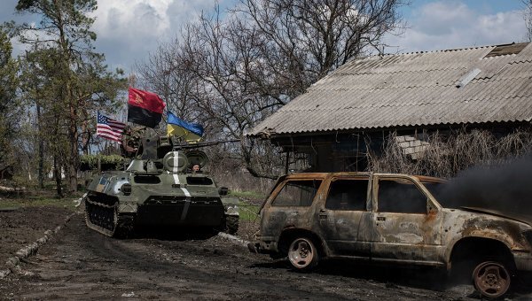 © AP Photo/ Evgeniy Maloletka