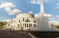 Национальный академический Большой театр оперы и балета Республики Беларусь (Фото: Maksim Zaytsev, Shutterstock)
