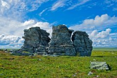 Плато Кваркуш — гора Три брата (Фото: FotoSergio, Shutterstock)