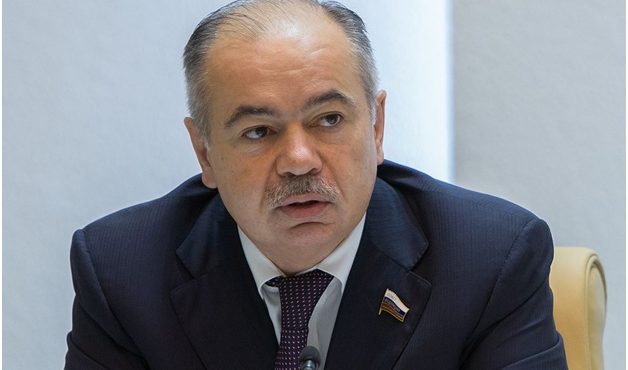 Умаханов