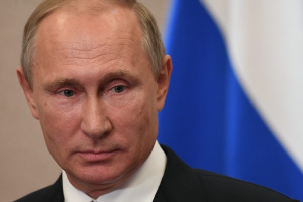 Не менее 80% граждан России довольны работой Владимира Путина — Опрос Не менее 80% граждан России довольны работой Владимира Путина — Опрос