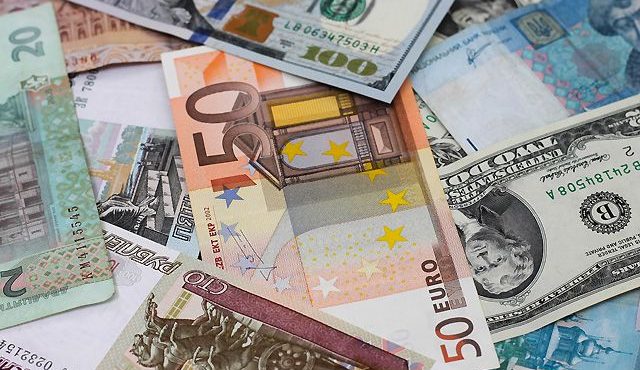 Что будет с рублем в 2018 году. Комментируют эксперты Что будет с рублем в 2018 году. Комментируют эксперты
