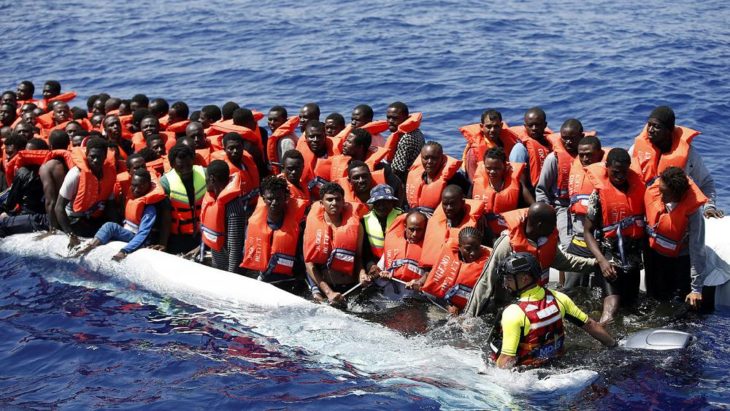 Италия отказалась спасать тонущих беженцев