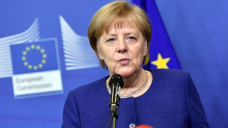 Меркель поздравила Эрдогана с победой на выборах