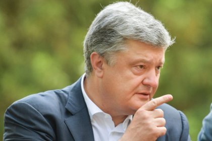 Стал известен тайный аккаунт Порошенко в Facebook