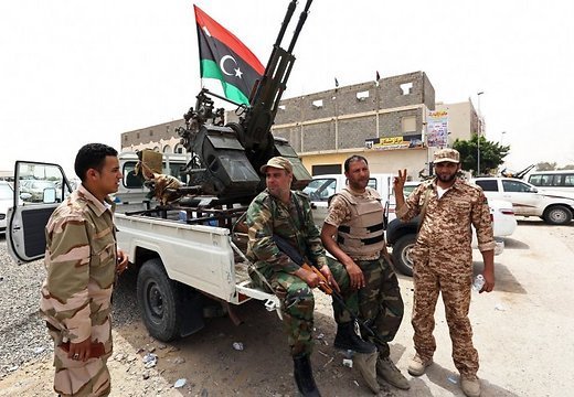 Ливийская армия отбила у боевиков нефтяные порты