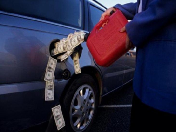 Глава «Роснефти» объяснил рост цен на бензин