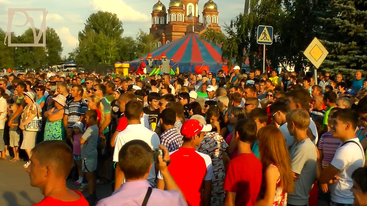 Погода пугачева. Население Пугачева Саратовской. 9 Мая г. Пугачев Саратовская область. Население в городе Пугачёве Саратовской области. Население г Пугачев Саратовской области.