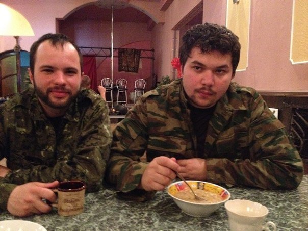 Ополченцы Славянска - Александр Жучковский и Олег Мельников.