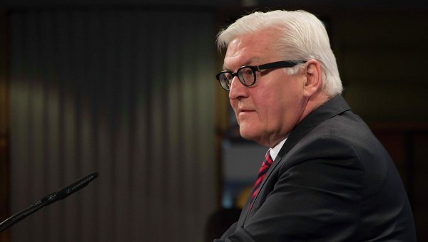 © AP Photo/ Pool/ Jim Watson
