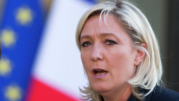 © AP Photo/ Jacques Brinon