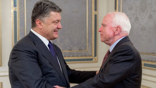 © AP Photo/ Mykola Lazarenko, Presidential Press Service Pool Photo