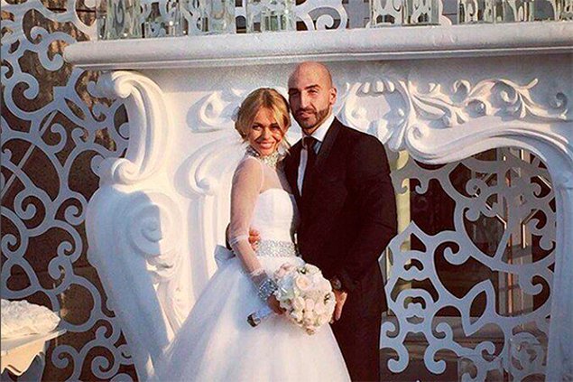 Мужчина сделал ей предложение год назад на Мальдивах Фото: Личная страничка героя публикации в соцсети