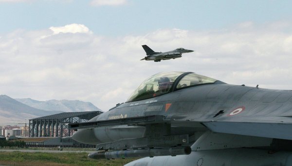© AP Photo/ Selcan Hacaoglu)