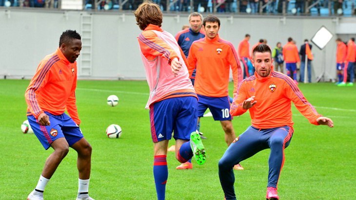 Футболисты ЦСКА Фото: LiveSport.Ru
