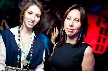 Ирина Меладзе с дочерью Ингой. Фото с сайта bimru.ru