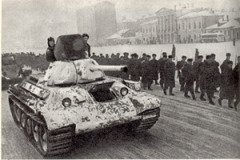 Контрнаступление советских войск против фашистских захватчиков под Москвой в 1941 году