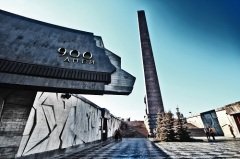 Мемориал «Героическим защитникам Ленинграда» в Санкт-Петербурге (Фото: b-hide the scene, Shutterstock)