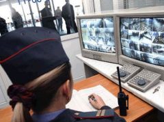 Одной из задач транспортной полиции является обеспечение безопасности пассажирских и грузовых перевозок