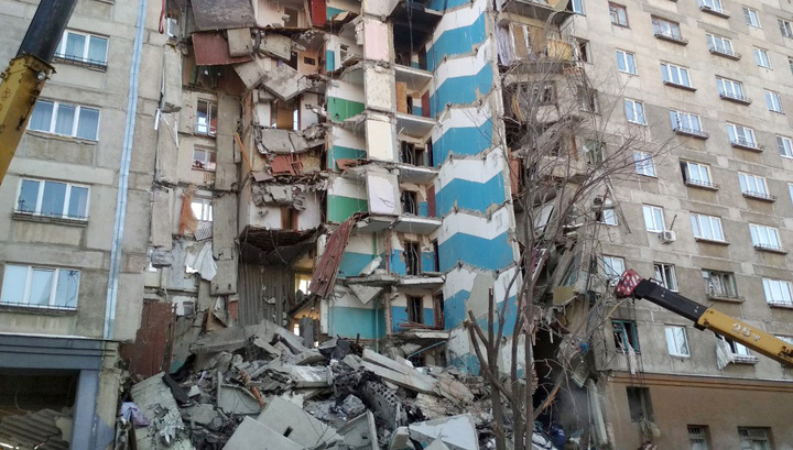Режим ЧС введён в Астраханской области после обрушения жилого дома.
