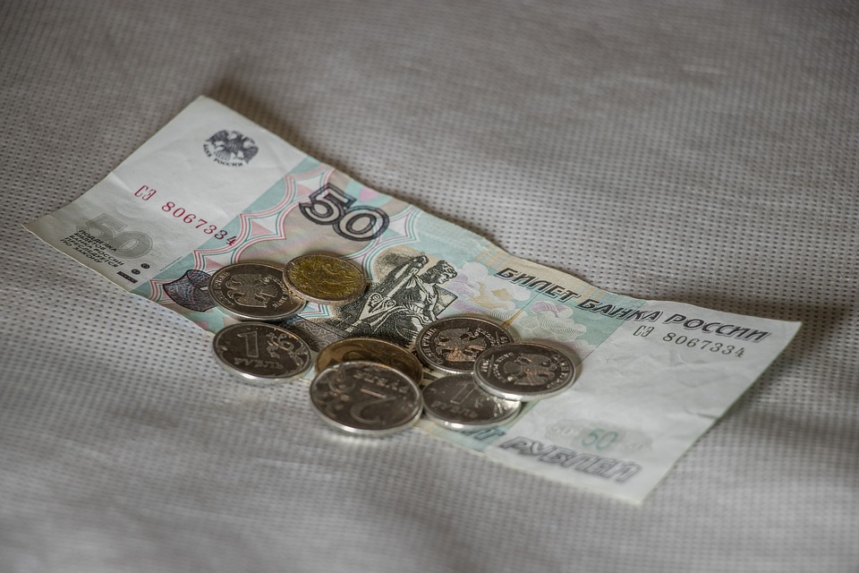В кремле прокомментировали падение курса рубля