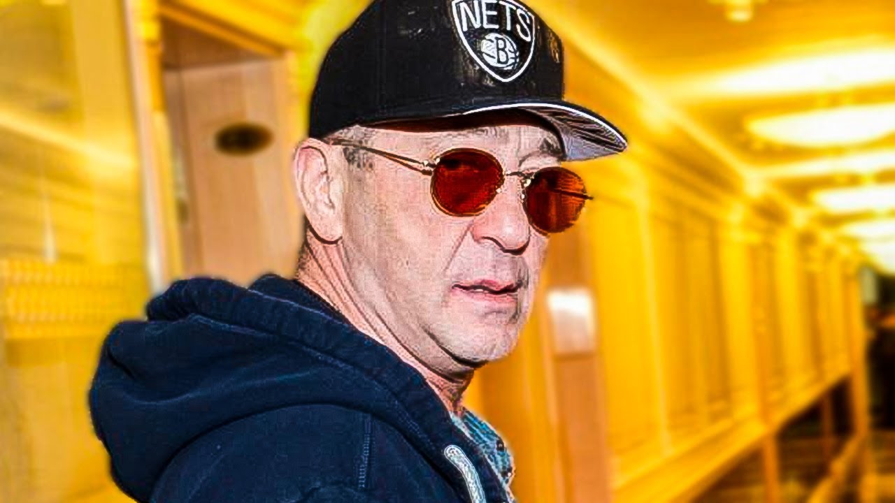 Особняк Лепса на Новой Риге подешевел с 1,5 млрд до 550 млн рублей &mdash; цена снижена почти втрое