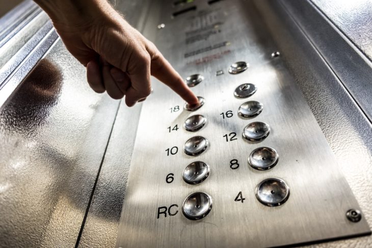 Как будут делать и ремонтировать лифты в России после ухода иностранных производителей в 2022 году