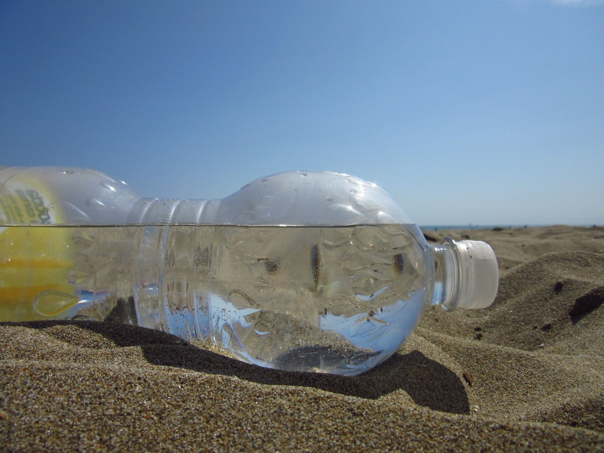 Пластиковые бутылки: загадочные факты и варианты