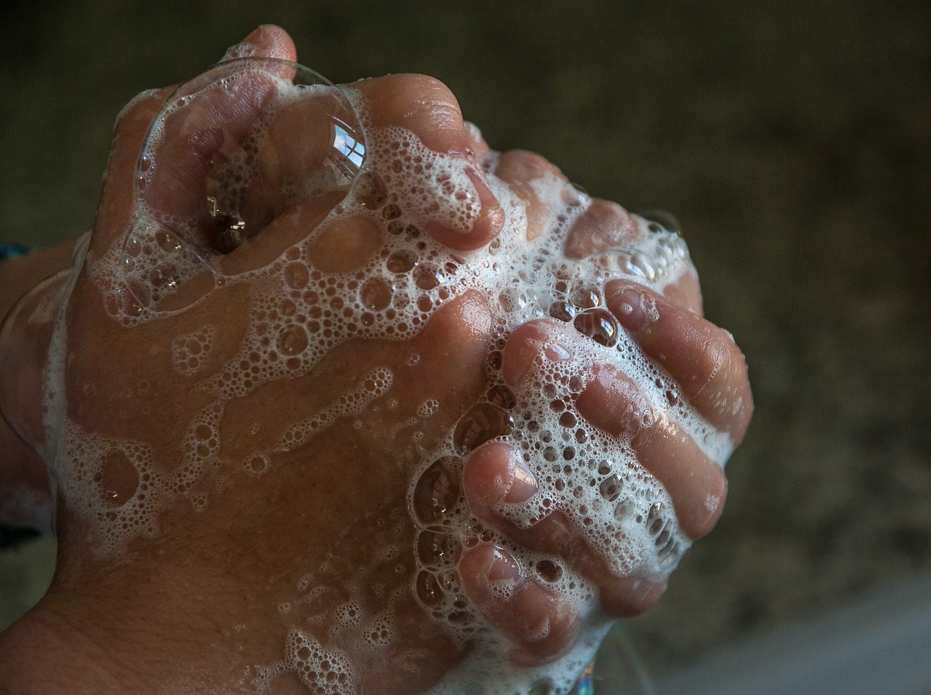 Пришло время учиться правильно мыть руки, чтобы защититься от коронавируса COVID-19