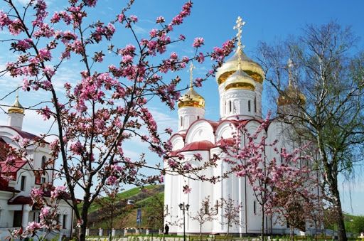 Какой церковный праздник сегодня — 1 мая 2020, отмечают православные христиане, церковный календарь: Кузьма Огородник