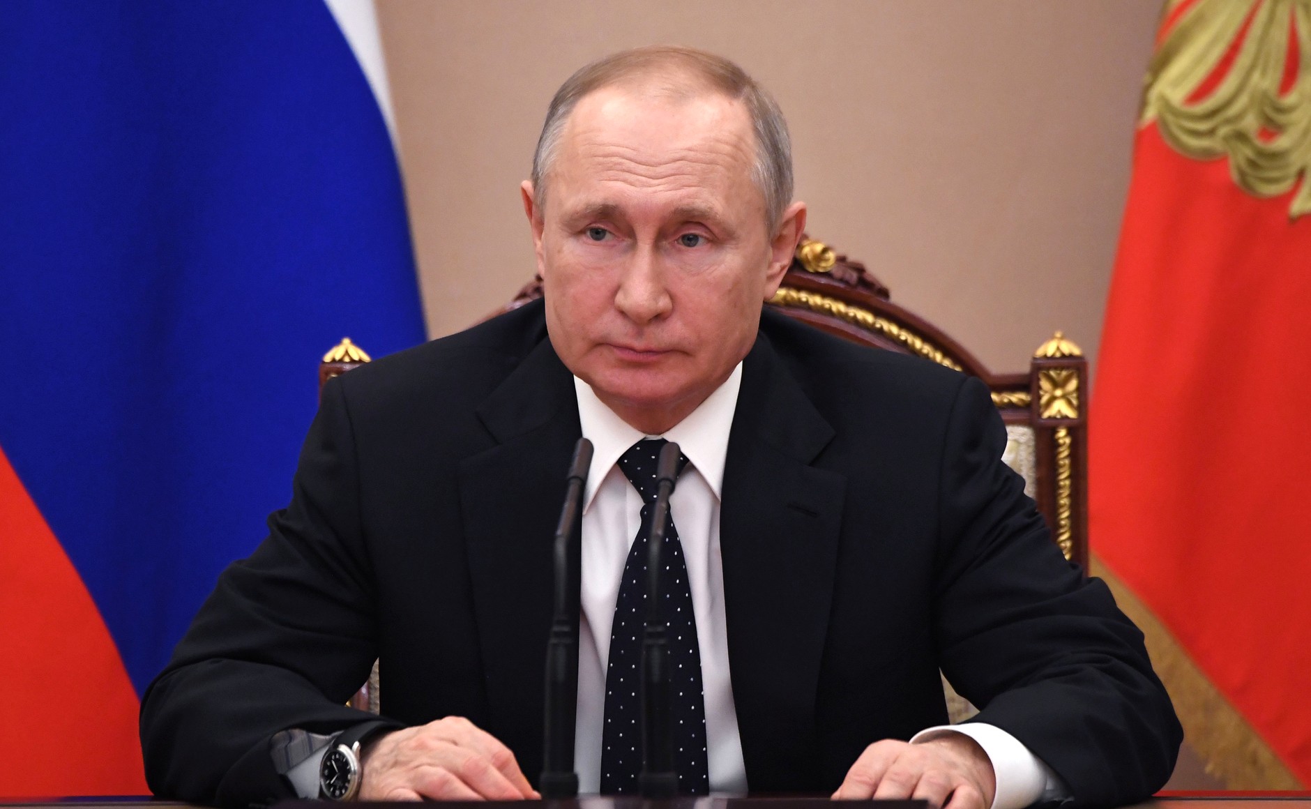 На совещании Владимир Путин 11 мая 2020 года рассказал как страна будет выходить из карантина