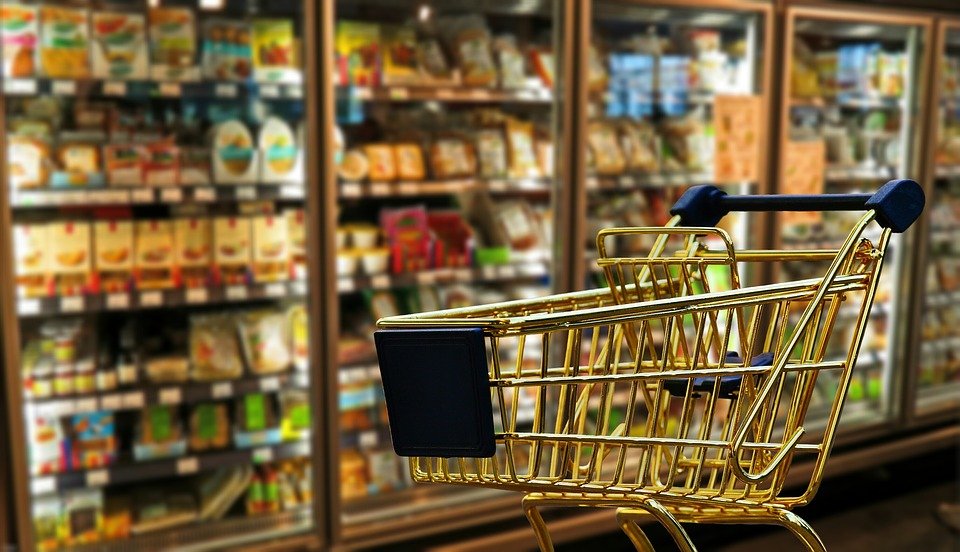 Покупка еды в магазине или в интернете: что выгоднее?