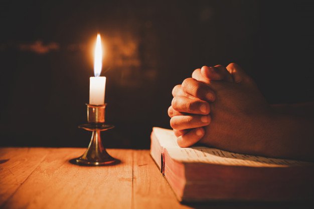 Молитвы во время Великого поста 2022 года, какие нужно читать дома