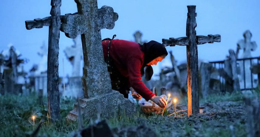 Можно ли идти на кладбище в субботу перед Пасхой, запреты и рекомендации священников