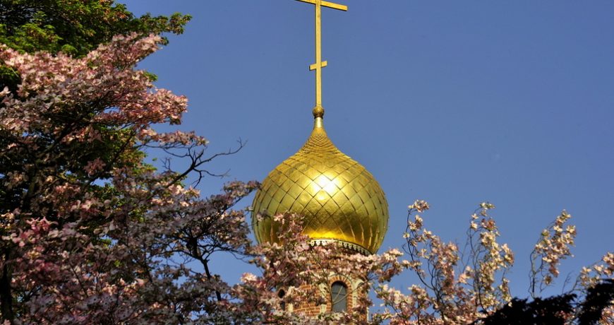 Какой сегодня, 4 мая, праздник празднуют православные христиане, традиции праздника, запреты