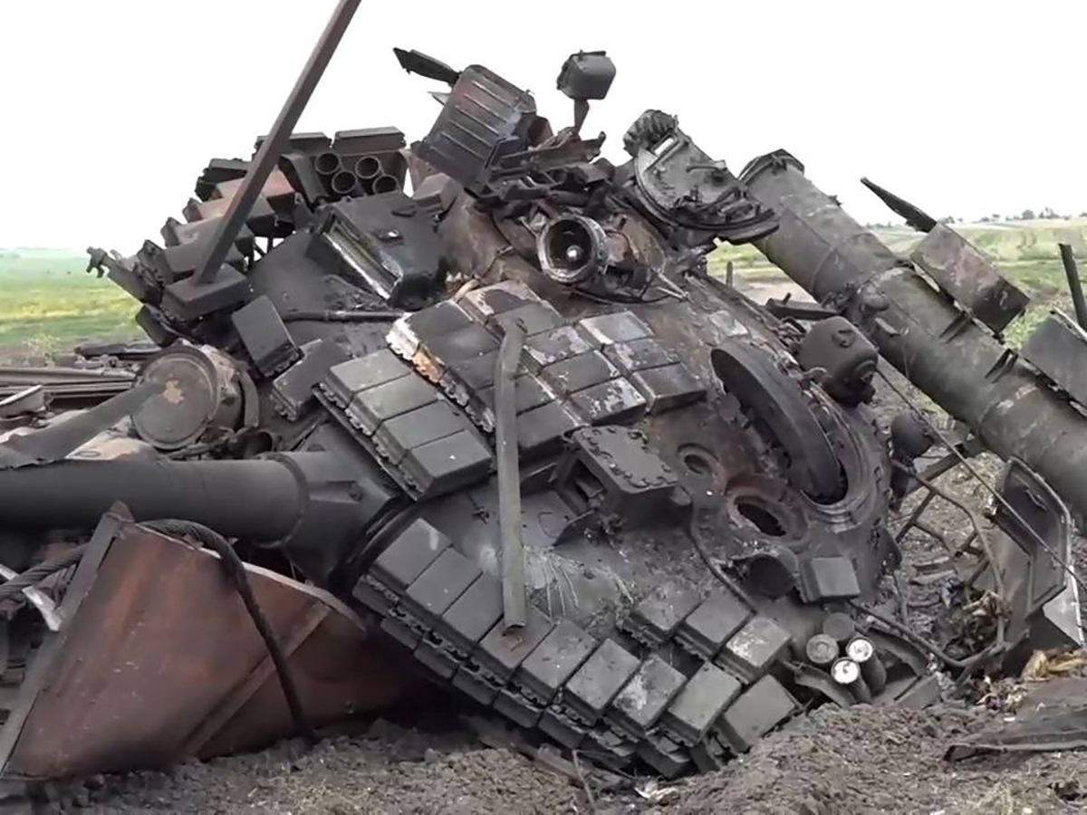 У ВСУ новый тренд сдачи в плен: украинские военные следуют примеру танкиста-перебежчика