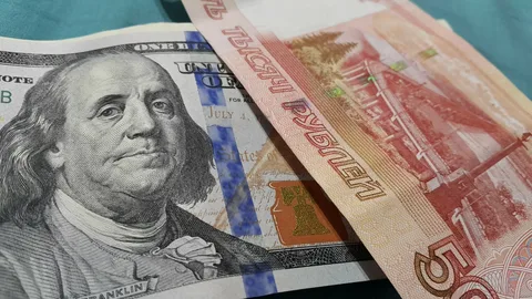 Официальный курс доллара на 01.09.2023: прогноз курса — уровень на отметке в 100 рублей может не устоять